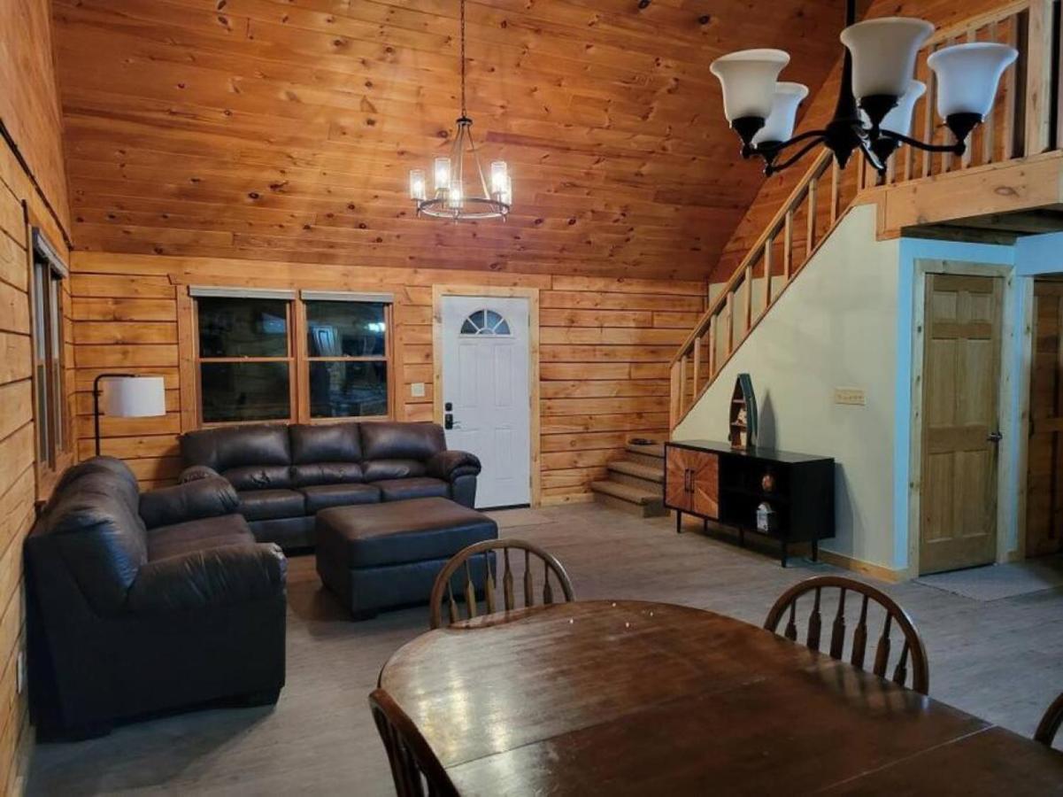 Tranquility And Views Villa Keeseville Bagian luar foto